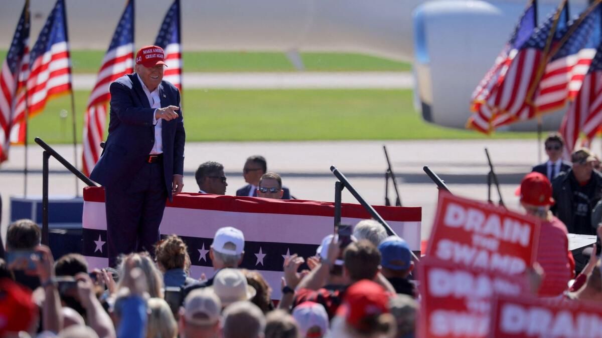 Trump, Tarifeleri, Göçü Konuşuyor, Wisconsin'deki Küçük Kasaba Üssünü Deviriyor