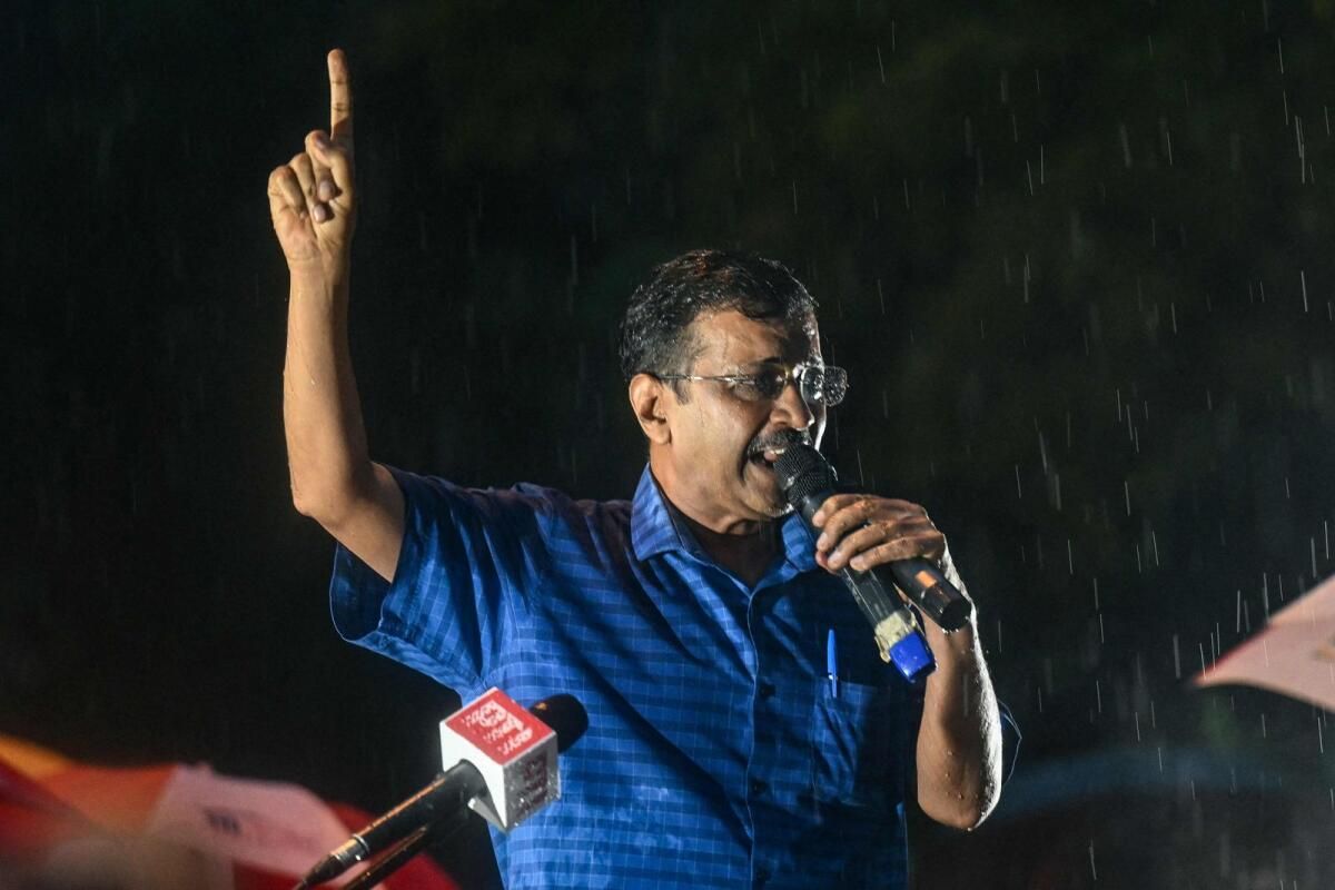 İstifa Etmek için Delhi Cm Kejriwal'ı Serbest Bıraktı, Erken Seçim İstiyor