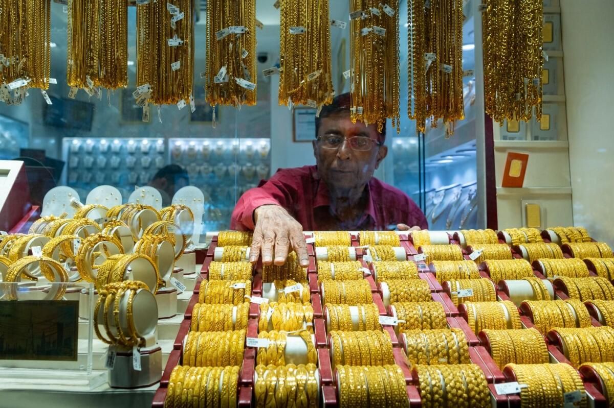 Değerli Metal Ons Başına 2.500 Doların Altına Düştüğü için Dubai'de Altın Fiyatları Düşüyor