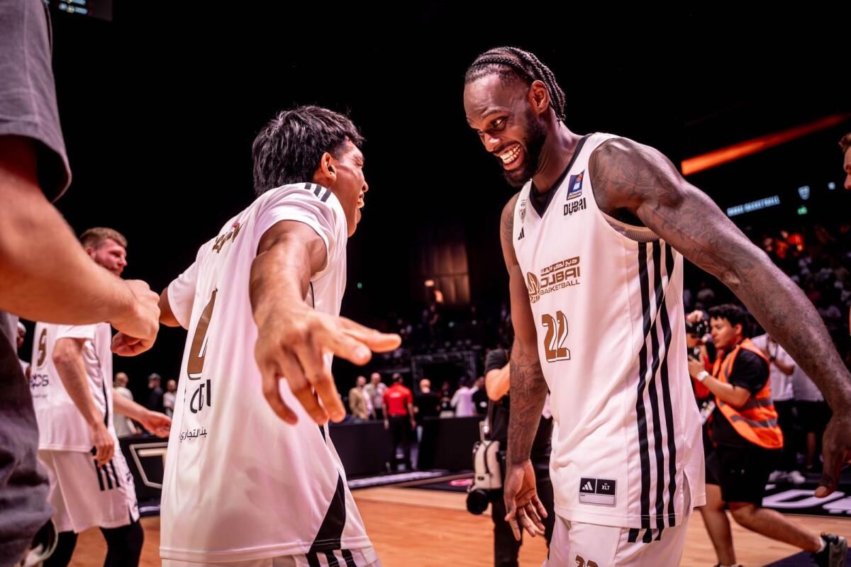 Bakın: Dubai'de Basketbol Çılgınlığı Yeni Takım Olarak İlk Çıkışta Tarih Yazdı