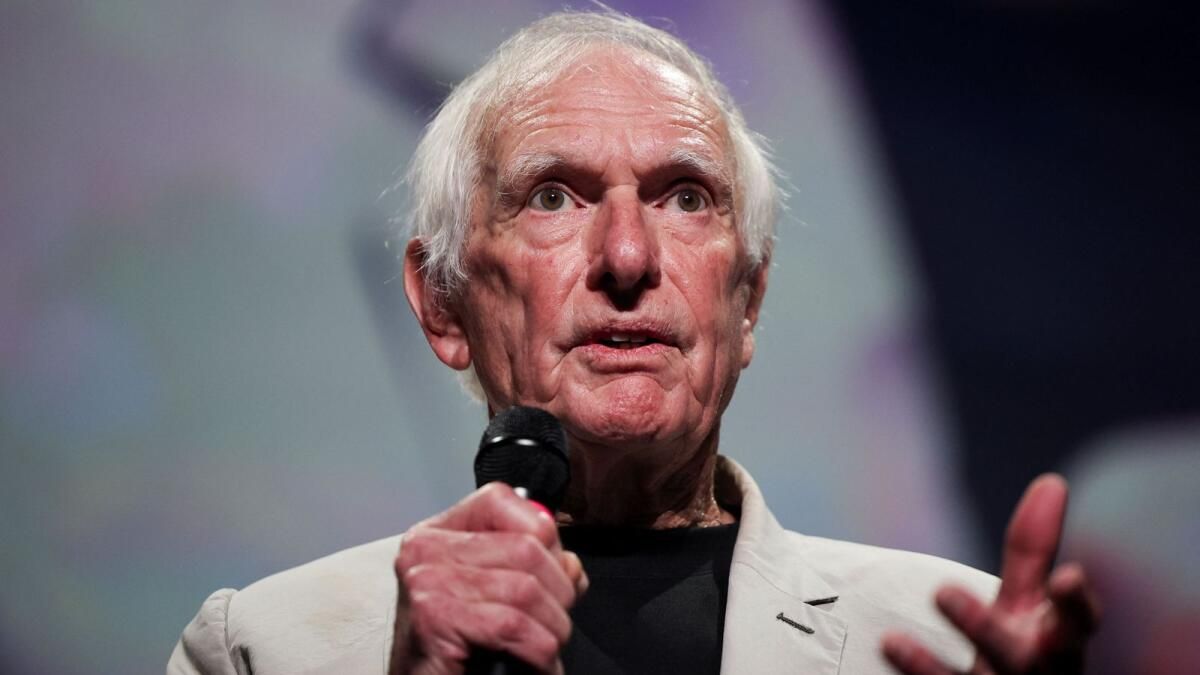 Venedik Film Festivali: 'Truman Show' Yönetmeni Peter Weir Yaşam Boyu Başarı Ödülünü Kazandı