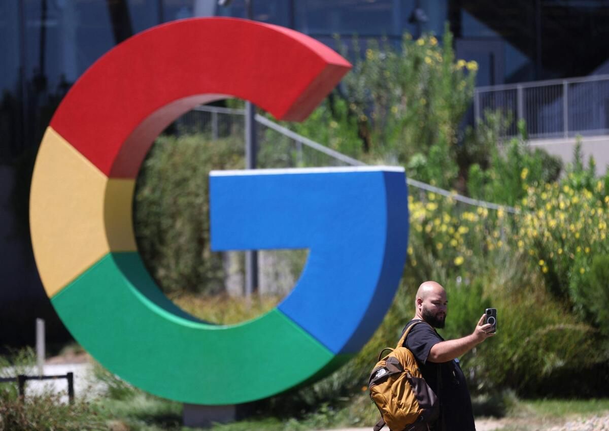 Trump, Kendisine 'Kötü' Hikayeler Gösterdiği için Google'ı Kovuşturmaya Yemin Etti