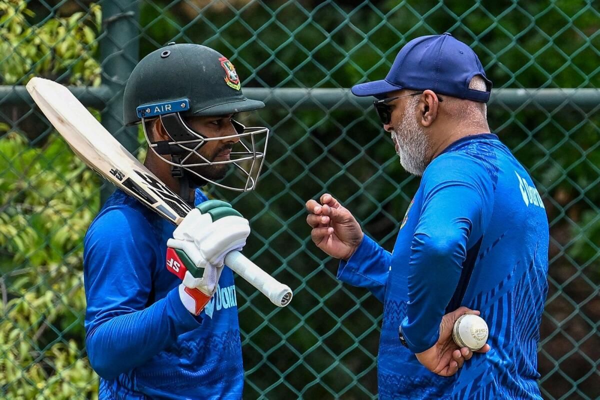 Bangladeş 26-6'dan Toparlanırken Mehidy, Das 165'e Çıktı