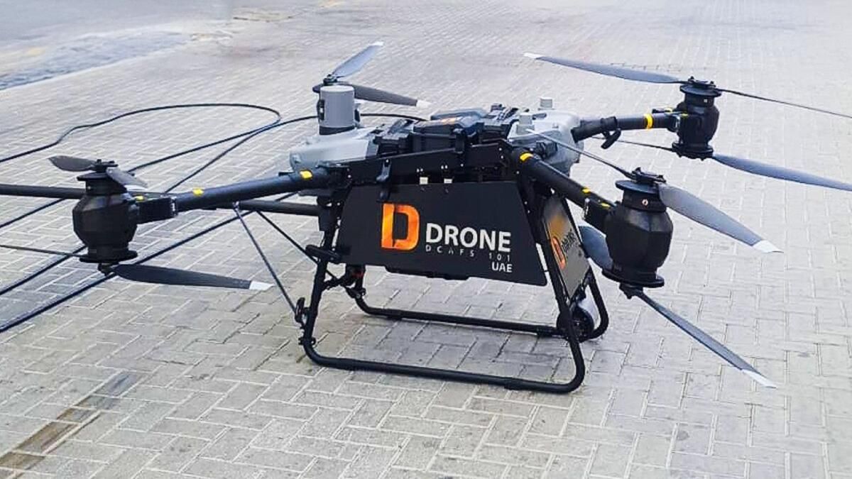 İzle: Sharjah, Yüksek Binalardaki Yangınlarla Savaşmak için Dronları Kullanacak