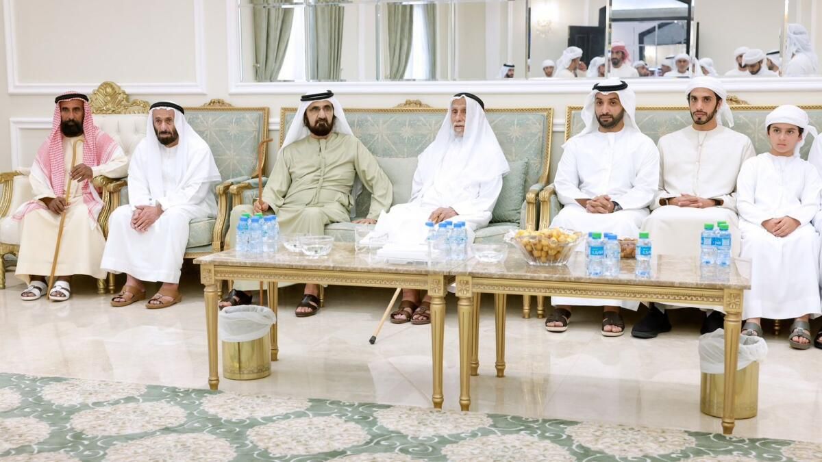 BAE: Şeyh Muhammed, Ahmed Bin Humaid Al Mansouri'nin Karısının Vefatı İçin Başsağlığı Diledi