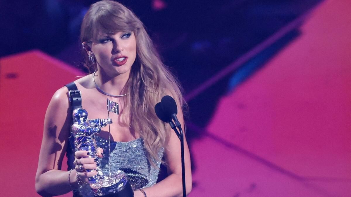Taylor Swift Hayranları, Trump'ın Yıldızdan Nefret Etmesinin Ardından 40.000 Doların Üzerinde Para Topladı