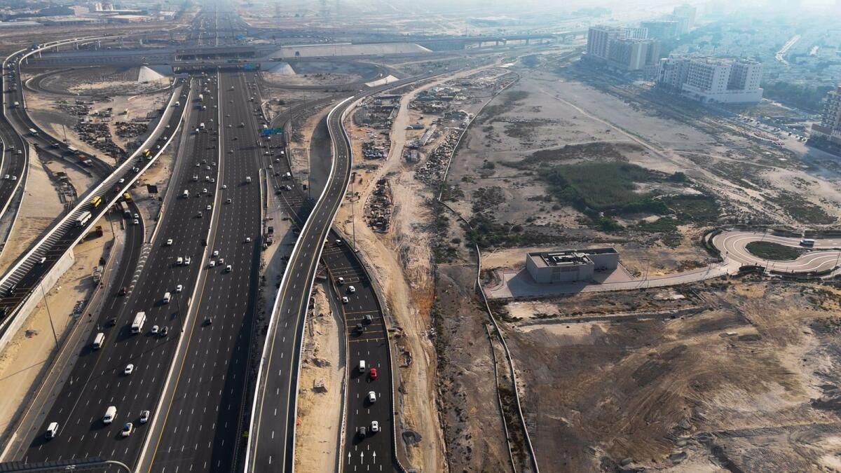 Dubai: Al Qusais, Jebel Ali'ye Doğru 2 Yeni Köprü Açıldı
