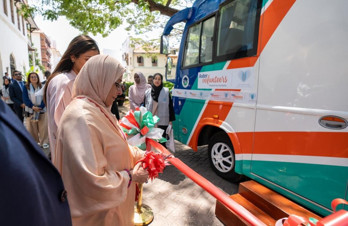 BAE, Zanzibar'da Yılda 20.000 Hastaya Hizmet Verecek 'Büyük Kalp' Mobil Kliniğini Başlattı