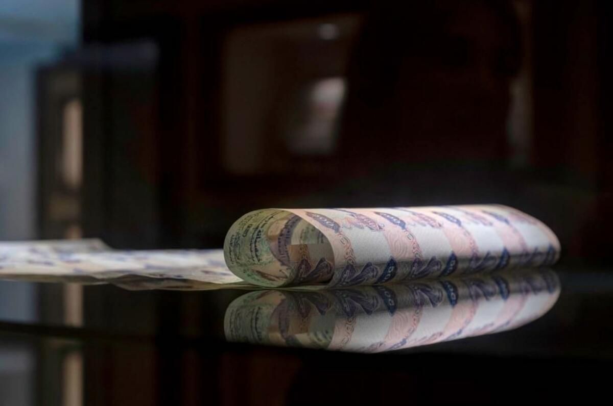 BAE Bankacılık Sektörünün Likit Varlıkları 2024'ün 2. Çeyreği Sonunda 800 Milyar Dh'ye Yükseldi