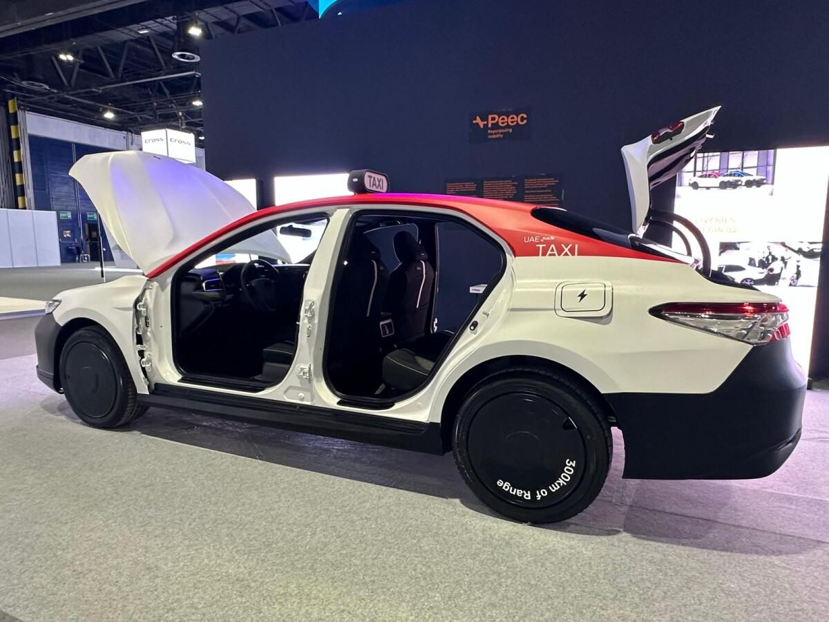 70.000 DH için Ev'ler? Dubai Şirketi Yarı Fiyatına Benzinden Elektrikli Otomobil Sunuyor