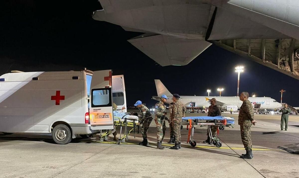 Hindistan Yaralı Askeri İsrail'den Delhi Hastanesine Tahliye Etti