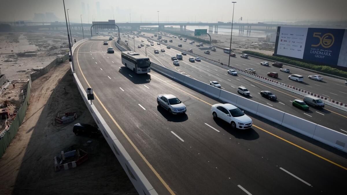 Dubai: İki Yeni Köprü Açıldı; Seyahat Süresi %30 Azaltılacak%