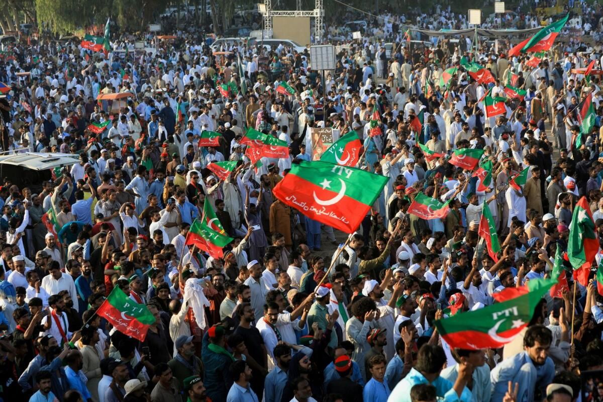 Pakistan Mahkemesi, Eski Başbakan İmran Han'ın 10 Milletvekiline Kefalet Verdi