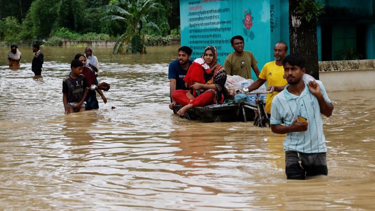 Bangladeş'te Sel Felaketi 71 Kişinin Ölümüne Neden Oldu, Su Kaynaklı Hastalık Korkusu Artıyor