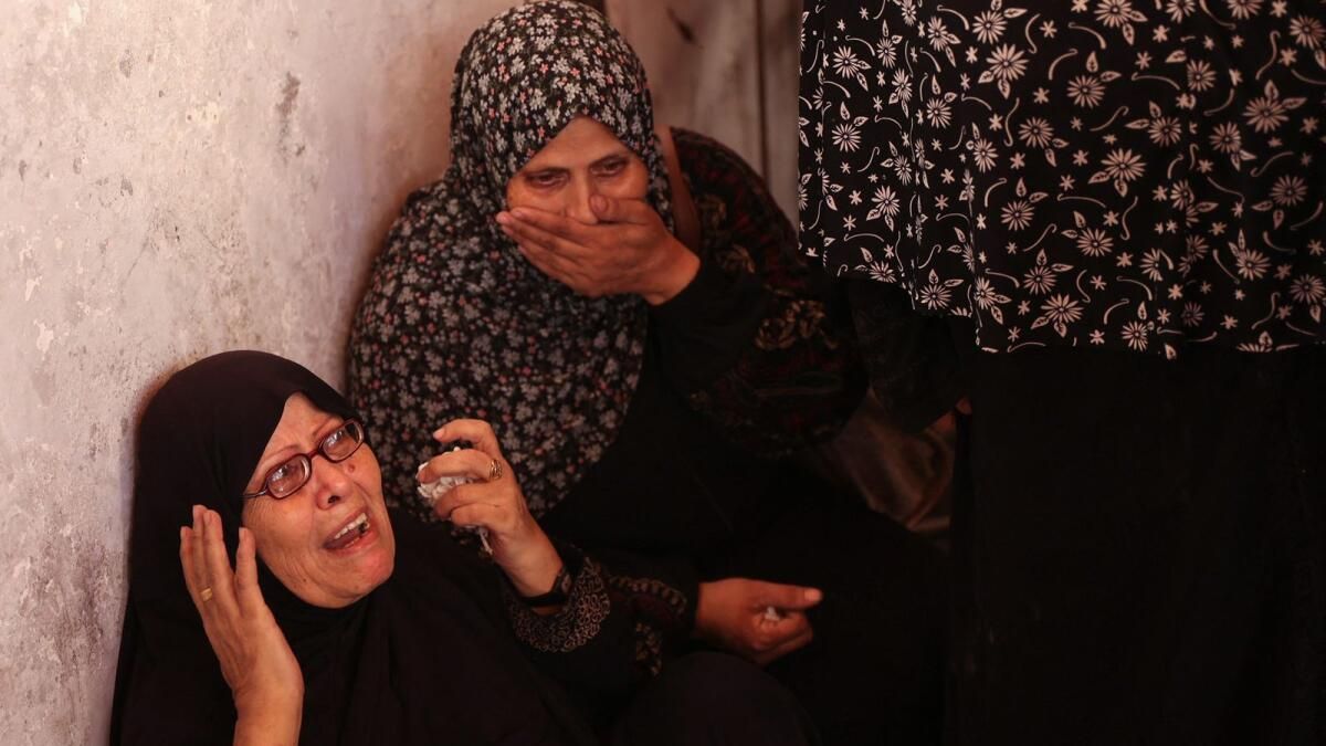 Gazze Savaşı: İsrail'in Okul Sığınağına Düzenlediği Saldırıda 22 Filistinli Öldü, Ordu Militanları Vurduğunu Söyledi