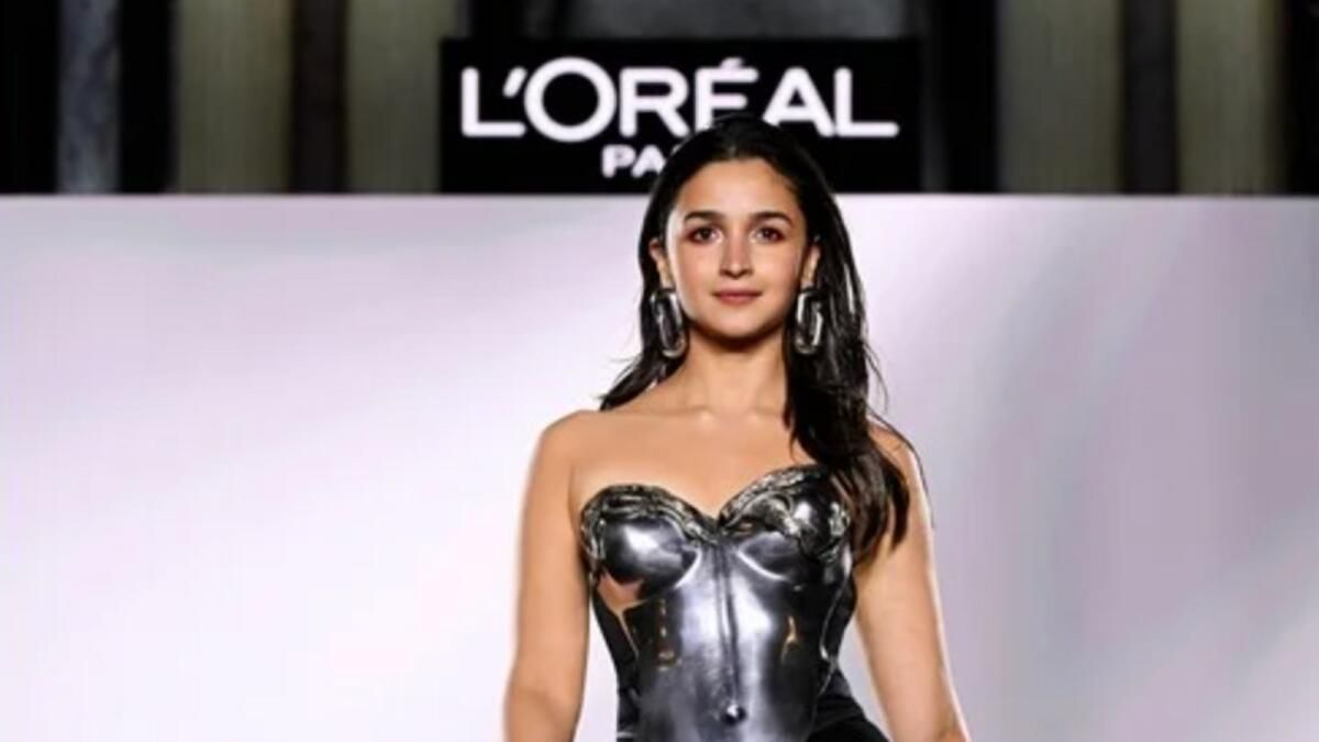 Paris Moda Haftası: Kendall Jenner, Alia Bhatt ve Aishwarya Rai Bachchan Piste Kafa Çeviriyor