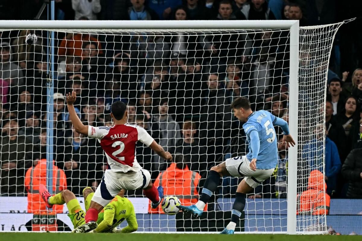 Man City, Arsenal ile 2-2 Berabere Kalırken Stones Sakatlık Süresinin Derinliklerinde Gol Attı