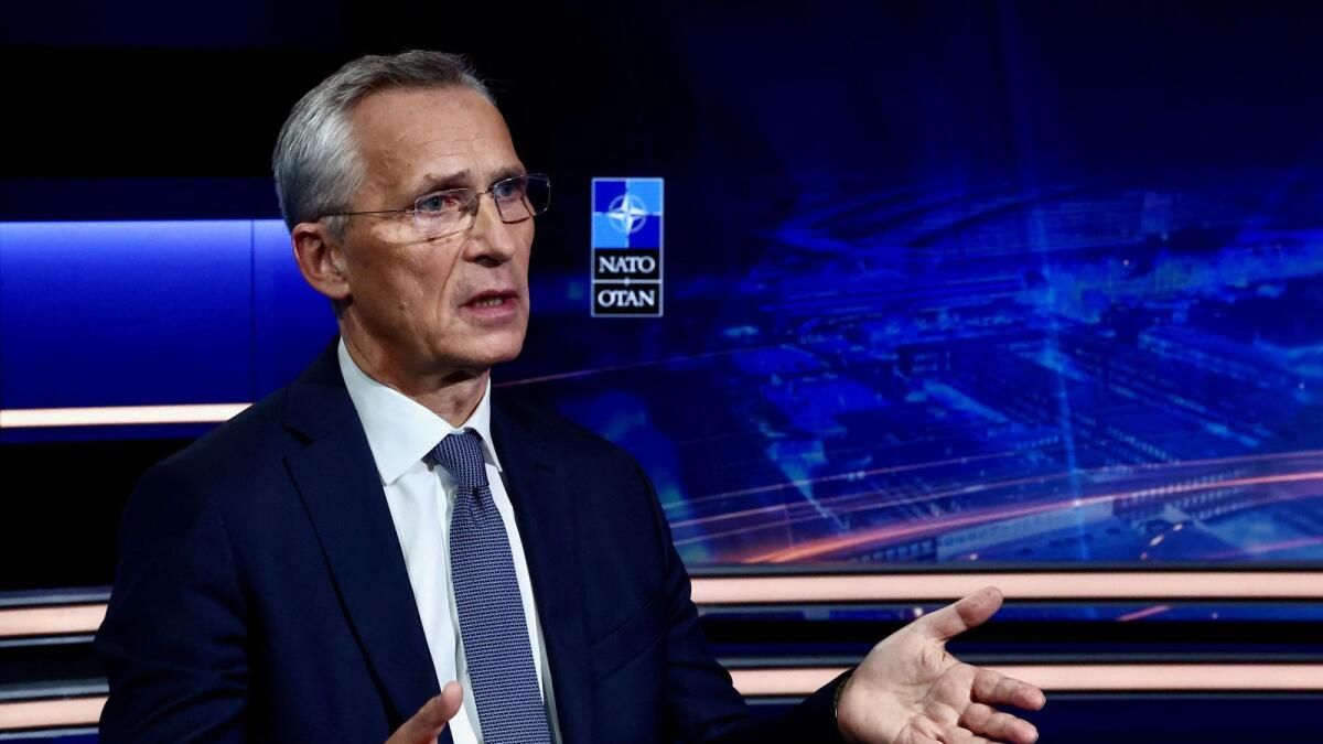 Stoltenberg, Putin'in Nükleer Konuşmasının Nato'nun Ukrayna'yı Desteklemesini Engellememesi Gerektiğini Söyledi