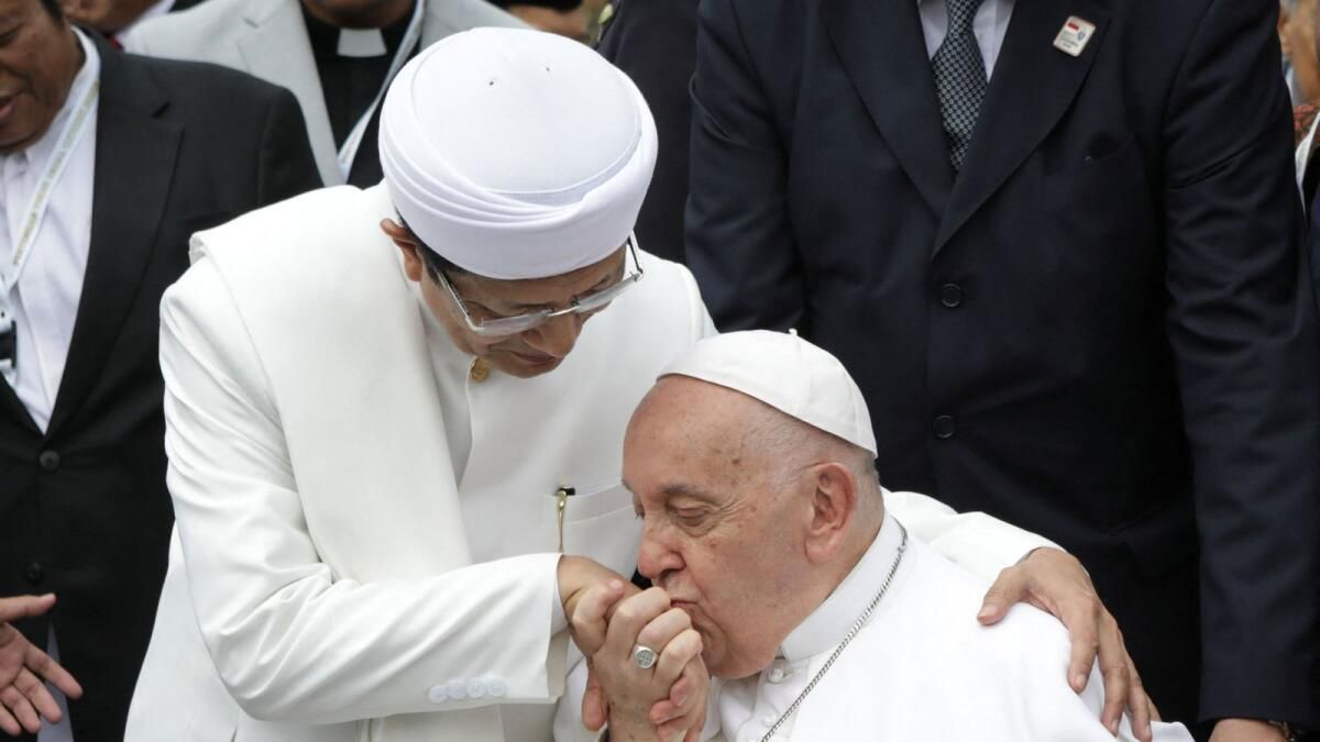 Papa ve Endonezya imamı, Çatışmayı Körüklemek için Dini Kullanmaya Karşı Uyardı