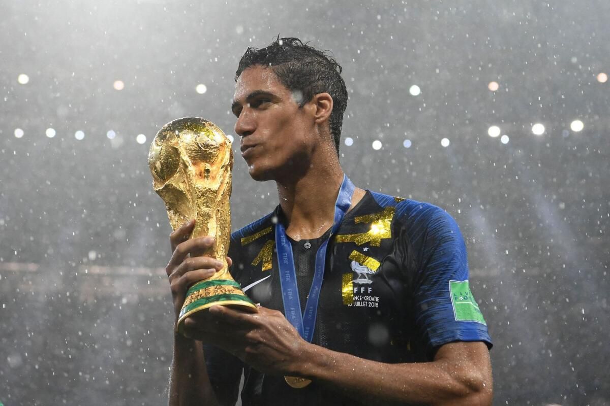 Fransa'nın 2018 Dünya Kupası Galibi Varane Emekli Oldu