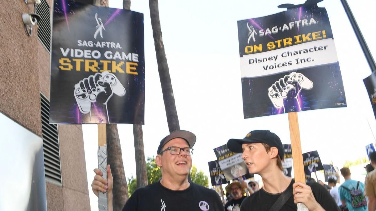 ABD'li Video Oyunu Oyuncuları, Popüler Oyun 'League Of Legends'ın Yapımcısına Grev Çağrısı Yaptı