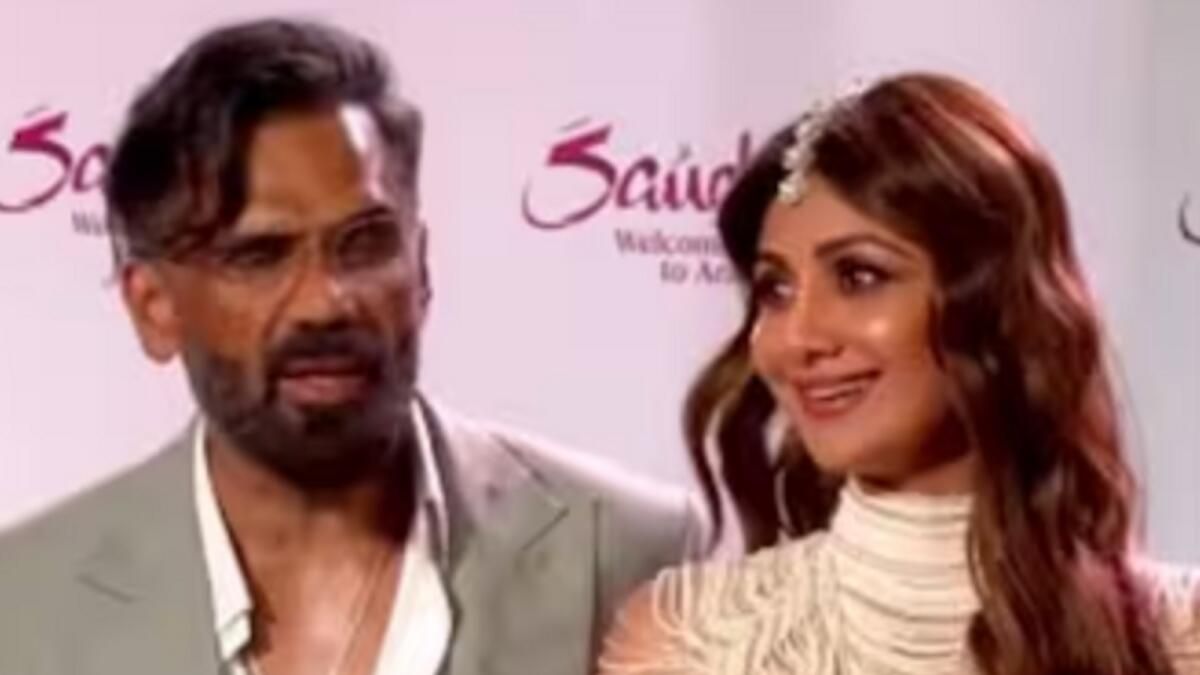 Shilpa Shetty, Suniel Shetty Etkinlikte Yeniden Bir Araya Geldi, Hayranlar 'Dhadkan 2' Talep Ediyor