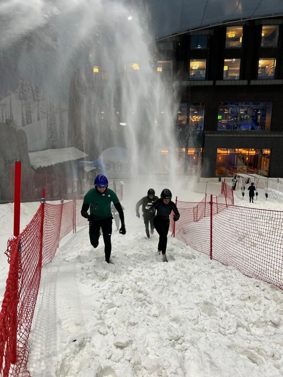 Dubai: Sakinler, Turistler 3,5 Km'lik Saldırı Parkuruna Çıkıyor, Ice Warrior Challenge'da 20 Engel Var
