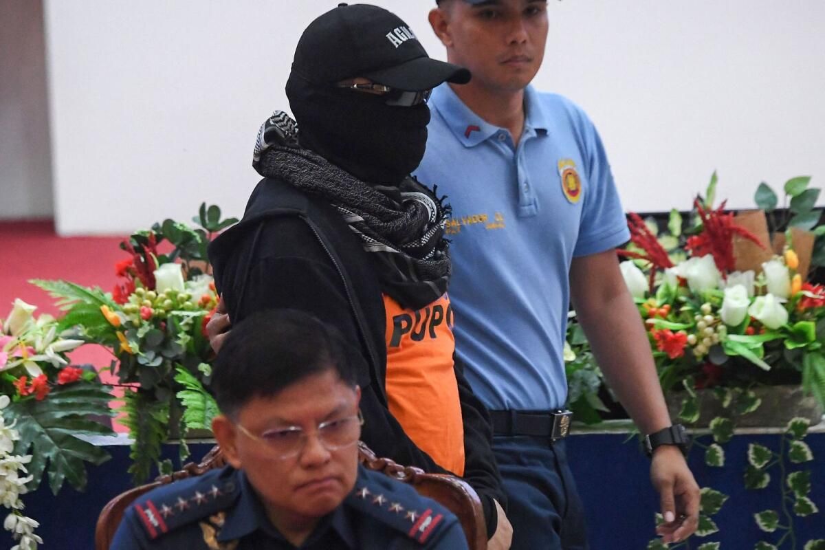 Tutuklanan Ünlü Papaza Özel Muamele Yok: Filipin Cumhurbaşkanı