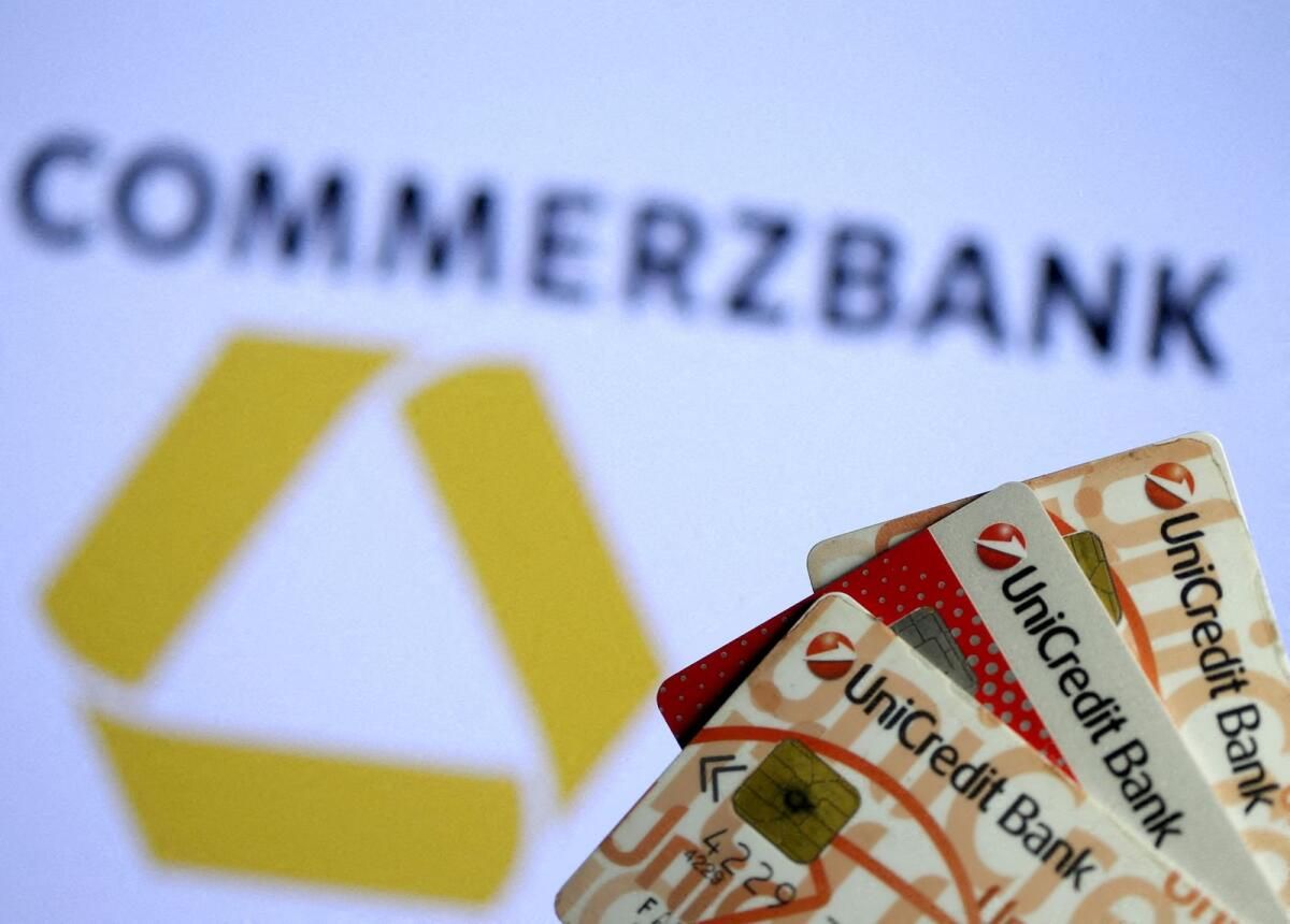 Unicredit'in Commerzbank'taki Hissesi %21'e Yükseldi%