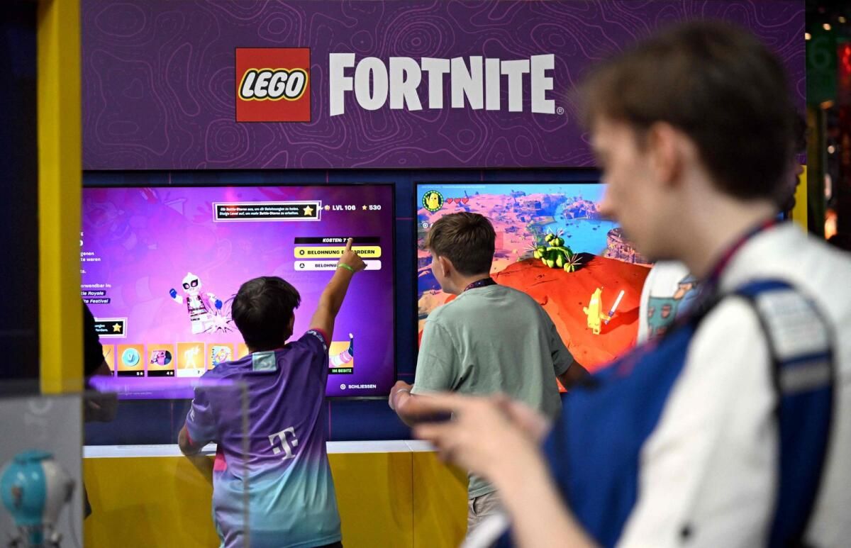 Epic Games, Samsung ve Google'ı Uygulama Rakiplerini Engelleme Planıyla Suçluyor