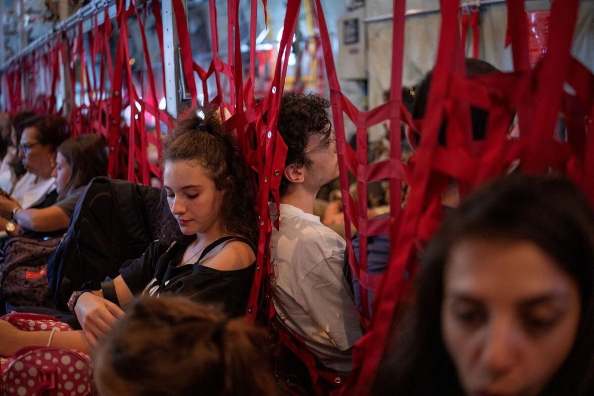 İsrail Saldırısı Yoğunlaştıkça Yabancılar Lübnan'dan Kaçıyor