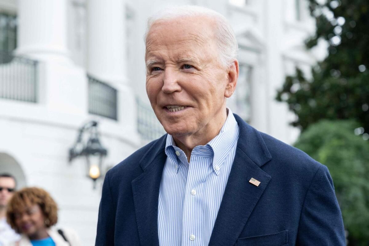 Biden, İsrail'in İran Petrol Tesislerine Olası Saldırılarını 'Tartıştığını' Söyledi