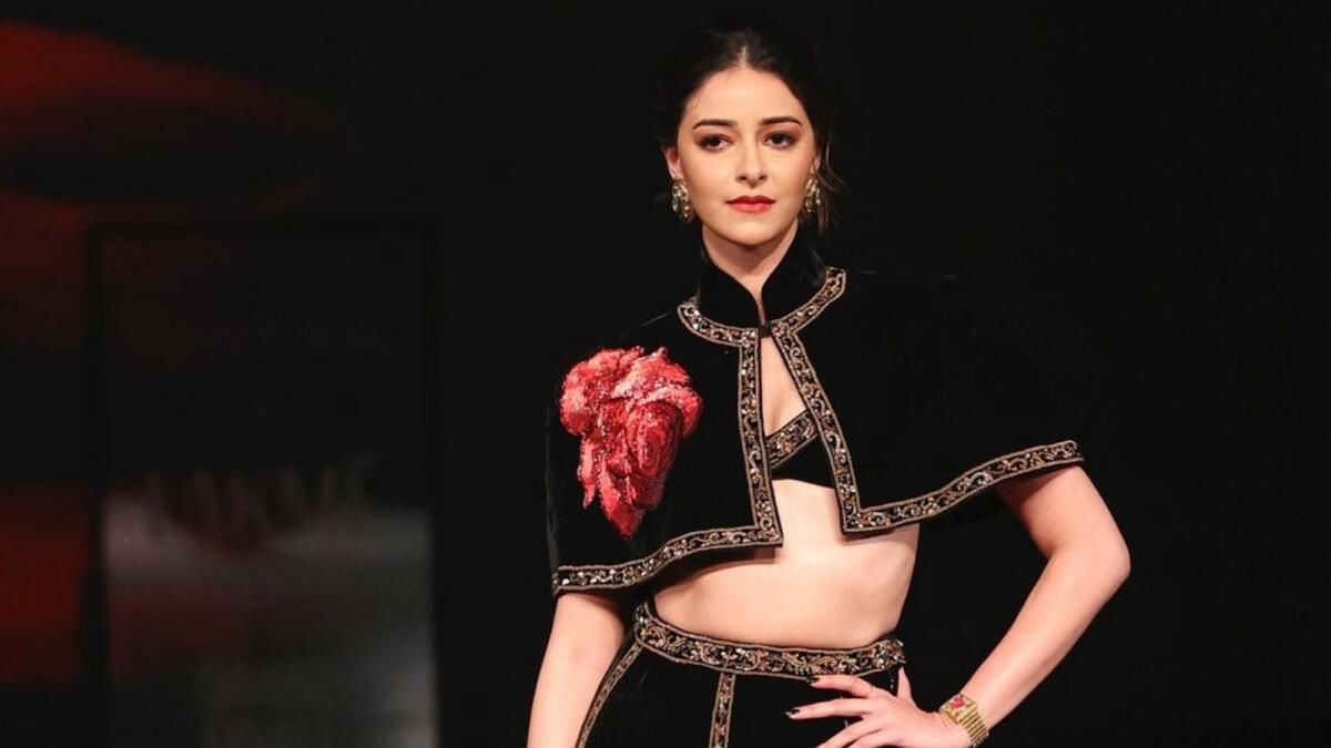 Lakme Moda Haftası X Fdcı 2024: Ananya Panday, Rohit Bal için Şovmen Oldu