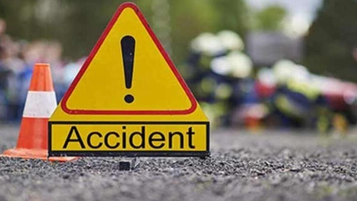 BAE Trafik Uyarısı: Dubai-Al Ain Yolunda Kaza; Polis Sürücüleri Trafik Sıkışıklığı Konusunda Uyardı