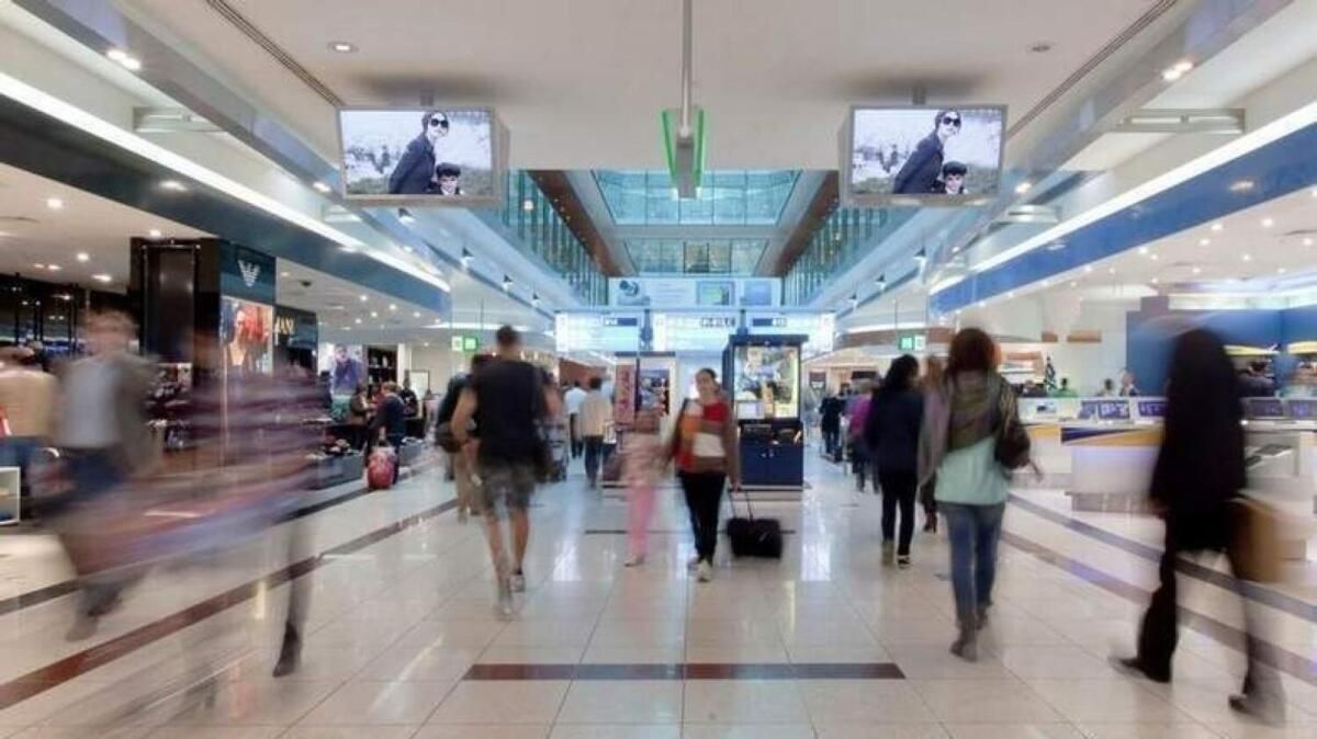 BAE Vatandaşı Lübnan'a Seyahat Yasağını İhlal Etti; Soruşturma Başlatıldı
