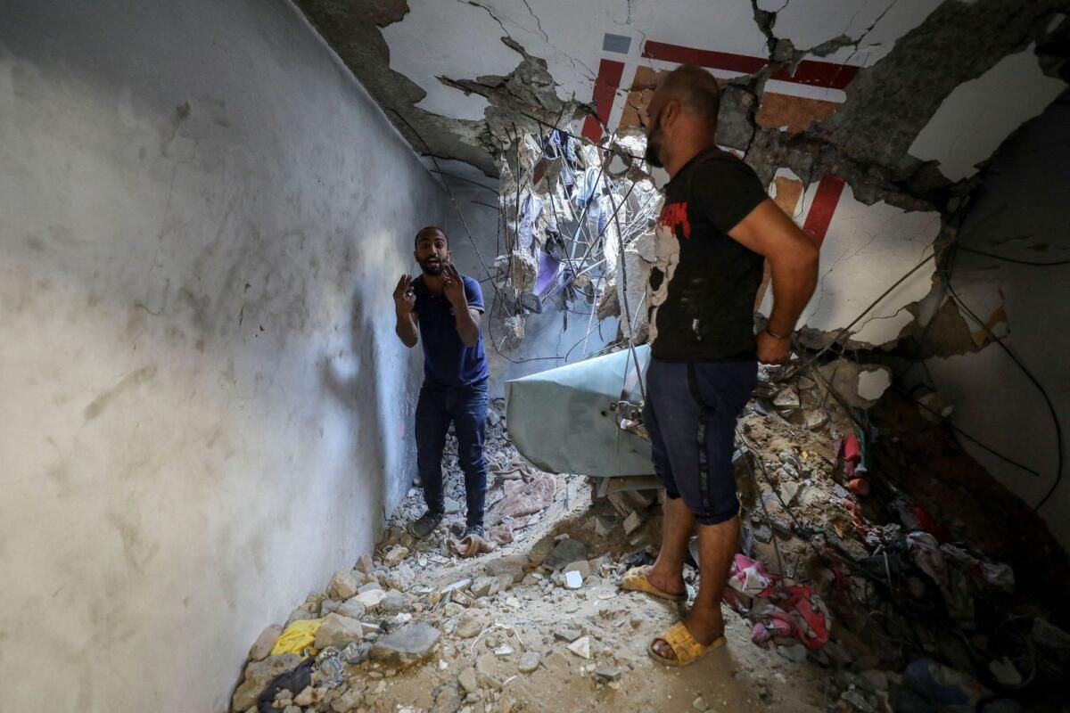 Gazze'deki Hastaneler, İsrail'in Sığınma Evine Düzenlediği Saldırıda 14 Kişinin Öldüğünü Açıkladı