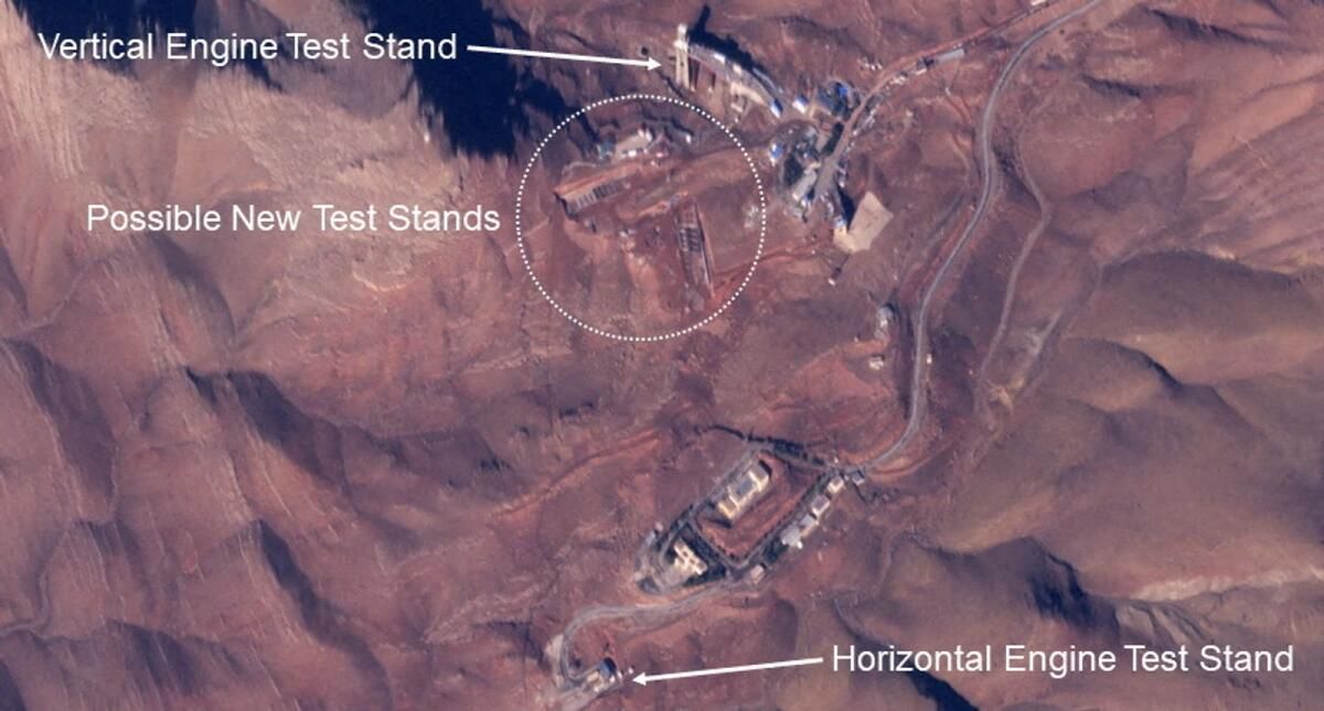 Uydu Fotoğrafları, İsrail'in İran'ın Eski N-Silah Test Binasını, Füze Tesislerini Vurduğunu Gösteriyor