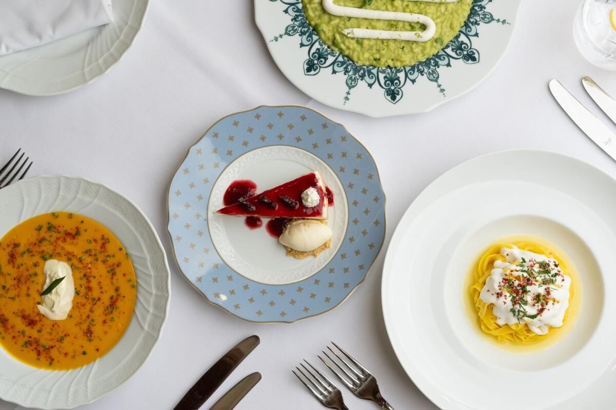 Buranın yakınındaki restoranlar: Artful Dining At The Artisan