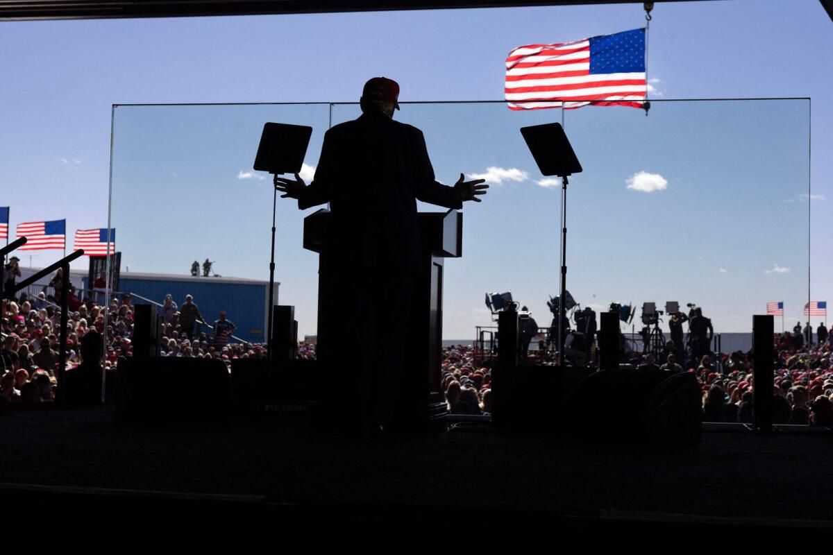 Trump: Abd'ye 'Kötü Genler' Getiren Göçmenler