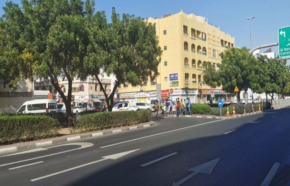 Dh400 Para Cezası: Dubai Polisi, Ocak 2024'ten Bu yana Naıf'te Yürüdüğü için 37kişiyi Cezalandırdı