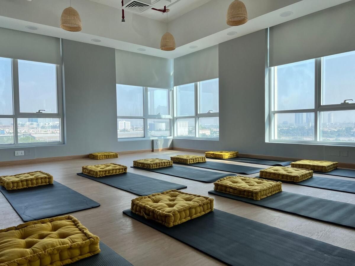 Dubai: Bu Cumartesi Ücretsiz Kahkaha Yoga Dersi