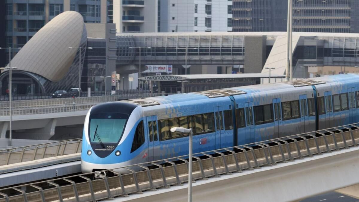 Dubai: Gitex Başlarken Centrepoint Metro istasyonunda Park Yerleri Dolu