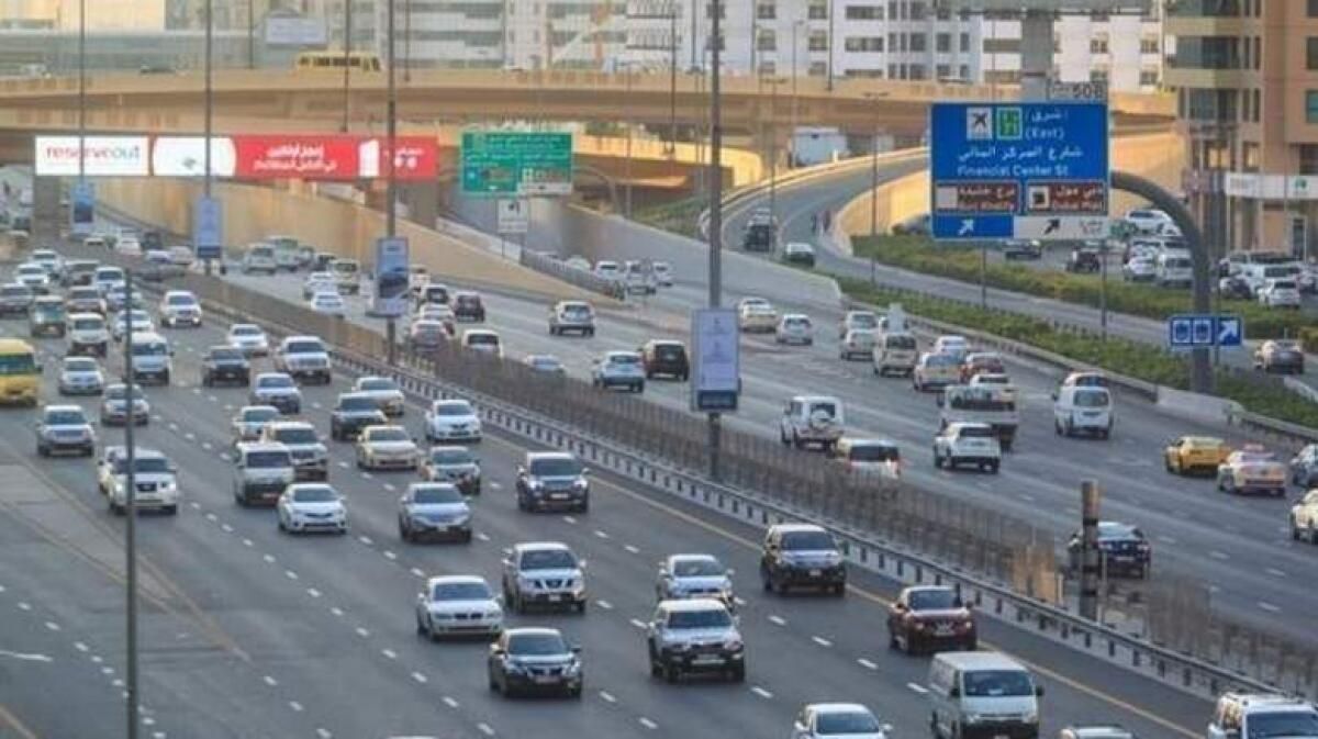 Dubai: Sürücüler Maraton Sırasında Kademeli Yol Kapanmaları Nedeniyle Gecikmeler Bekleyecek
