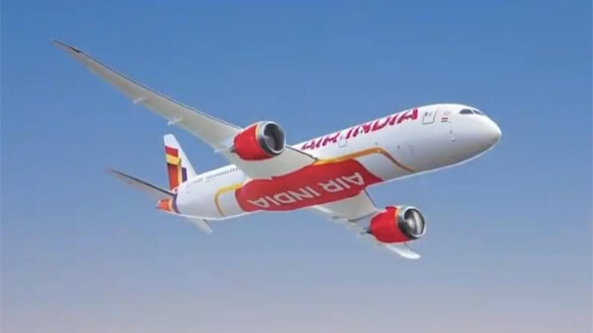 En Son Bomba Tehdidinin Ardından Savaş Uçaklarının Eşlik Ettiği Air India Express Uçuşu