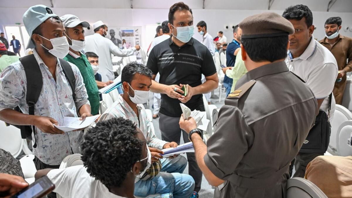 BAE Vize Affı: Hindistan Konsolosluğu Yardım Masası Pazar Günü Faaliyete Geçecek