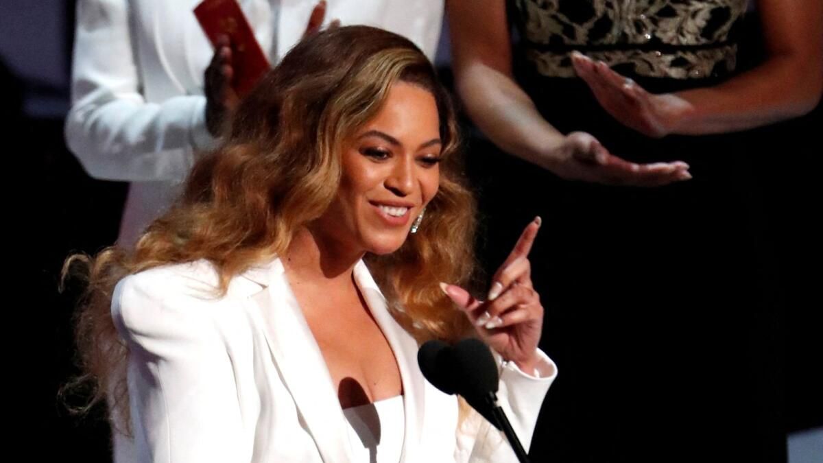 Beyoncé Cuma Günü Houston'da Kamala Harris ile Birlikte Görünecek
