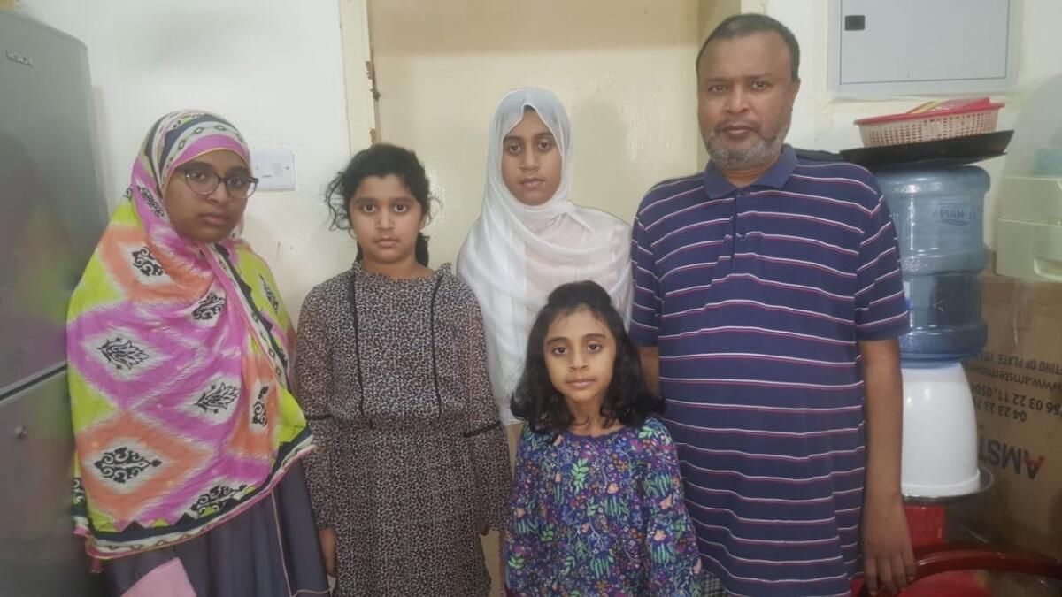 BAE Sakinleri, Sharjah Ailesinin Vize Affı Tarihini Karşılamasına ve Çocukları Okula Göndermesine Yardımcı Olmak için Toplandı