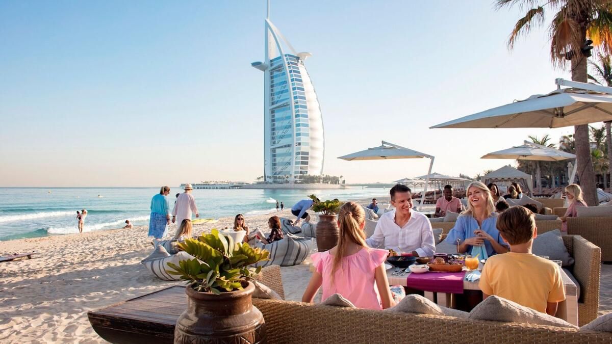 Endüstri Uzmanları, Dubai'nin Öngörülebilir Gelecekte Aşırı Turizmle Karşı Karşıya Kalmayacağını Söylüyor