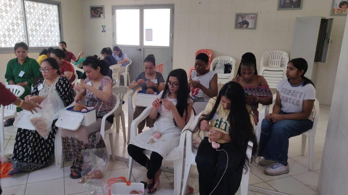 Dubai: Dadılar, Temizlikçiler Bebek Yaparak 1.500 Dh'ye Kadar Ek Gelir Elde Ediyor