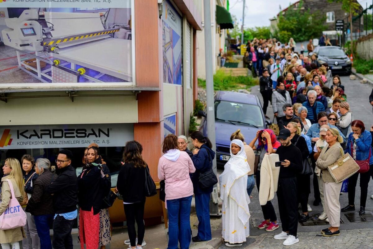 İstanbul Kilisesi'nde Bahar, Hıristiyanlara ve Müslümanlara Umut Veriyor